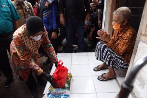 Risma Sukses Bina Anak Jalanan di Surabaya jadi Paskibraka