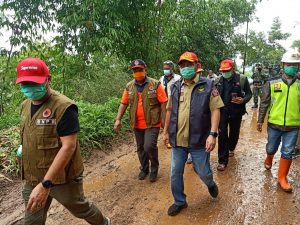 Kemensos Lakukan Empat Langkah Penting Tangani Longsor di Sumedang