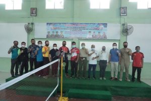 Milad Dewan Dakwah Kampar Ke- 1 Adakan pertandingan Badminton di Aula Makodim 0313/KPR