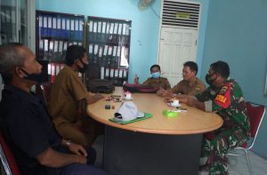 Komsos Dengan Aparatur Desa, Babinsa Koramil 16/Tapung Sosialisasi TMMD