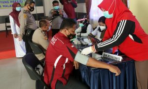 Hari Pertama 46 Personil Lakukan Vaksinasi Covid-19 di Polres Kampar