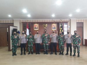 Danrem 033/Wira Pratama Silaturahmi di Polda Kepri