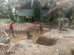 Gesah Tercapainya Target, Satgas TMMD Ke-110 Kodim 0313 /KPR Rangkai Besi Box Culvert