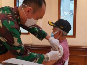 Ladokgi TNI AL Dukung Target Vaksinasi Nasional 1 Juta per Hari