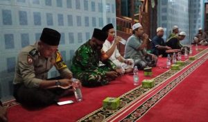 Babinsa Koramil 04/PKL Kuras Hadiri Safari Ramadhan di Desa Bukit Gajah