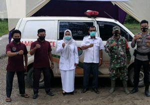TNI -POLRI Bersama Dinas Kesehatan Bonai Darussalam bagikan Masker