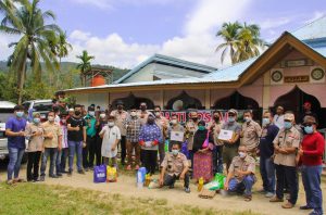 TLCI Chapter 2 Riau Adakan Baksos Santuni Anak Yatim dan Fakir Miskin di Siabu Kampar