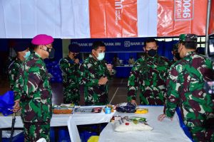 TNI AL Bekerjasama dengan Bank Pemerintah bagikan Paket Sembako Gratis