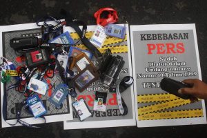 Ngaku yang Punya Wilayah, Oknum Diduga Preman Larang Wartawati Warta Kota Liput McD