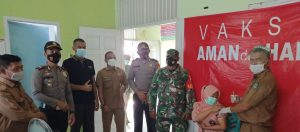 Cegah Covid-19, TNI- POLRI Cek Vaksinasi di Puskesmas Bonai Darussalam