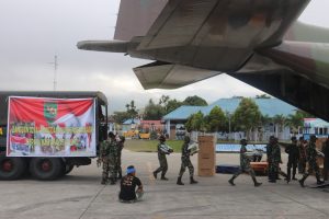 Kodam XVII/Cenderawasih Salurkan untuk Warga Yalimo Terdampak Kerusuhan