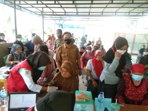 Warga Pongkai Istiqomah Begitu Antusias Mengikuti Vaksinasi Covid-19