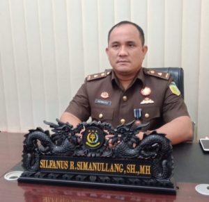 Selain Direktur dan PT. SPR, Komisaris PT. Kamparicom Mangkir Dipanggil Kejari Kampar