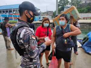 TNI AL Laksanakan Pendisiplinan Protokol Kesehatan di Pelabuhan Tual