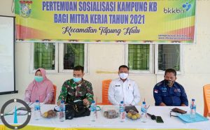 Dukung Program KB, Danramil 16/Tapung Hadiri Sosialisasi Kampung KB