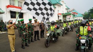 Go Babinsa, Kepedulian Korem 061/SK Salurkan Bantuan Kepada Warga Terdampak Covid-19