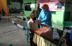 Serbuan Vaksinasi Covid- 19 Dilaksanakan di Koramil 08/Tandun