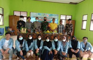 Masa KKN Berakhir, Serka AY. Zalukhu Babinsa Koramil 16/Tapung Hadiri Acara Pelepasan