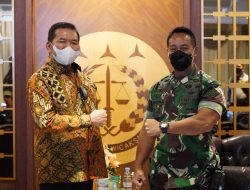 Berkunjung di Kejagung, Panglima TNI dan Jaksa Agung RI Saling Dukung
