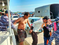 TNI AL Evakuasi Kapal Karam Pengangkut Pekerja Migran Indonesia