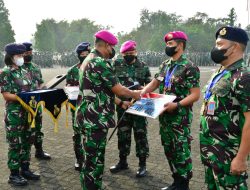 TNI AL Berikan Penghargaan kepada Prajurit Mabesal Berprestasi