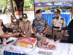 TNI AL Gagalkan Penyelundupan 380kg Daging Ilegal