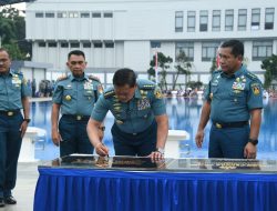 Kasal Berkomitmen Bangun SDM Prajurit yang Berciri Khas Matra Laut