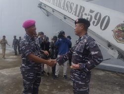 TNI AL Salurkan Bantuan Kemanusiaan Korban Bencana Gempa Bumi di Mamuju