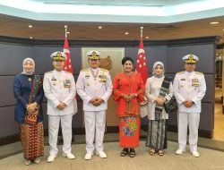 Kasal Laksamana Yudo Margono Terima Bintang Jasa dari Pemerintah Singapura
