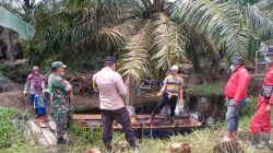 Cegah Karhutla, Babinsa dan Tim Patdu Tingkatkan Patroli Serta Sosialisasi Bersama di Daerah Rawan Kebakaran