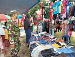 Babinsa Koramil 03/Bunut Pantau Harga Sembako di Pasar Pasca Kenaikan BBM