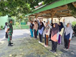 Babinsa Koramil 04/Pkl.Kuras Berikan Latihan Kedisiplinan dan Pembentukan Mental Pada Siswa SMAN 1 Pkl Kuras