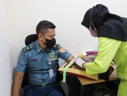 Kasal Tekankan Prajurit Harus Sehat, Prajurit TNI AL Serbu RSAL dr. Mintohardjo