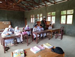 Peduli Generasi Muda di Kampung Pancasila, Babinsa Berikan Materi Nilai Moral Pancasila