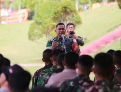 Sebelum Serpas, Dansatgas TMMD Ke -115 Berikan Jam Komandan Kepada Personel Satgas TMMD Ke- 115 Tahun 2022