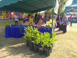 Babinsa Jalin Komsos dengan Ibu-ibu Pedagang Kuliner Khas Melayu