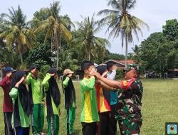 Serda Edi Suroto Berikan Latihan Kedisiplinan Mental Pada Murid SMPN 1 Genduang
