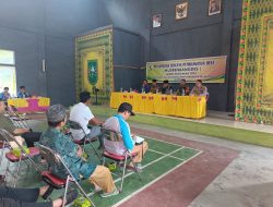 Dukung Pembangunan , Babinsa Koramil 04/Pkl.Kuras Hadir Dalam Musyawarah Rencana Pembangunan Desa