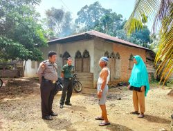 Babinsa Bersama Bhabinkamtibmas Bantu Warga Cari Anak Hilang