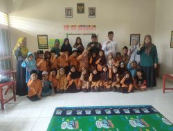 Dukung Program Penurunan Stunting, Babinsa Dampingi Petugas Puskesmas Sosialisasi dan Cek Kesehatan di RA. AL KAUTSAR