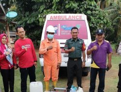 Bersama Tim Antisipasi DBD, Babinsa dan Bhabinkamtibmas Lakukan Foging