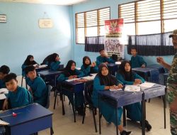 Babinsa Berikan Wasbang Kepada Pelajar Kampung Pancasila