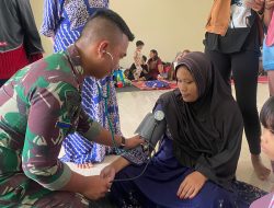 TNI AL KERAHKAN PERSONEL EVAKUASI KORBAN BANJIR DI SULSEL