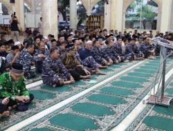 Alumni Taruna Akabri Laut 1989 Gelar Bakti Sosial Untuk Para Santri