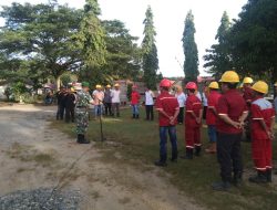 Babinsa Koramil 13/Rokan Melaksanakan Apel Pagi Bersama Karyawan PT MCM