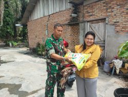 Wujud Kepedulian, Babinsa Berbagi Rejeki Kepada Warga Binaan Yang Membutuhkan