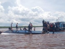 Reaksi Cepat TNI AL Laksanakan SAR Laka Laut Di Perairan Indragiri Hilir Riau