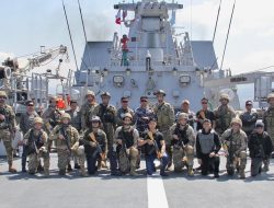 Ukir Sejarah, KRI Frans Kaisiepo-368 Pimpin Latihan “VIP Day”