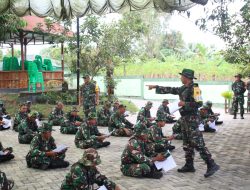 Personil dan Babinsa Kodim 0313/Kpr Dapatkan Materi Latnister
