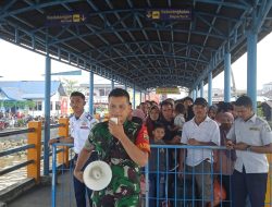 Komsos Dengan Warga, Babinsa Ingatkan Penompang Tetapi Jaga Faktor Keamanan